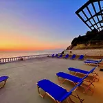 Beachfront Villa Bellevue By Dadovillas