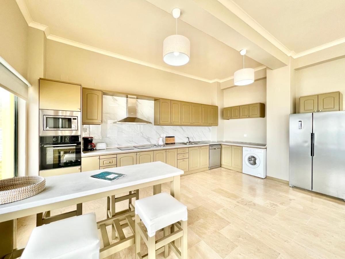 Beachfront Bellevue By Dadovillas Agios Stefanos Avliotes (Corfu)