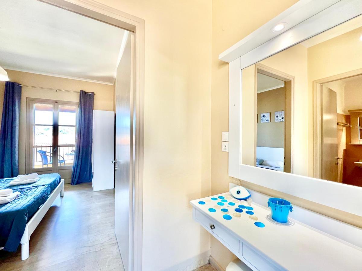 Villa Beachfront Bellevue By Dadovillas *