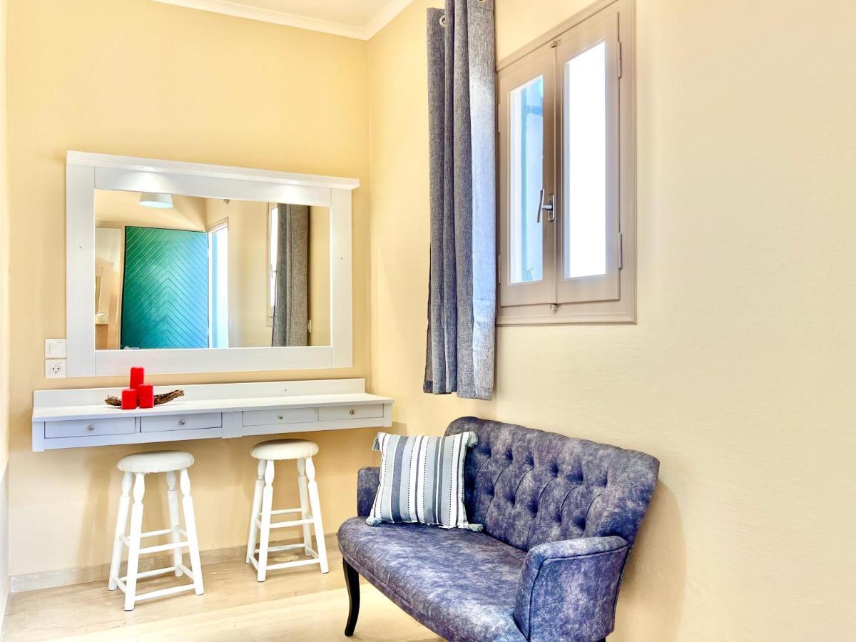 Beachfront Bellevue By Dadovillas *