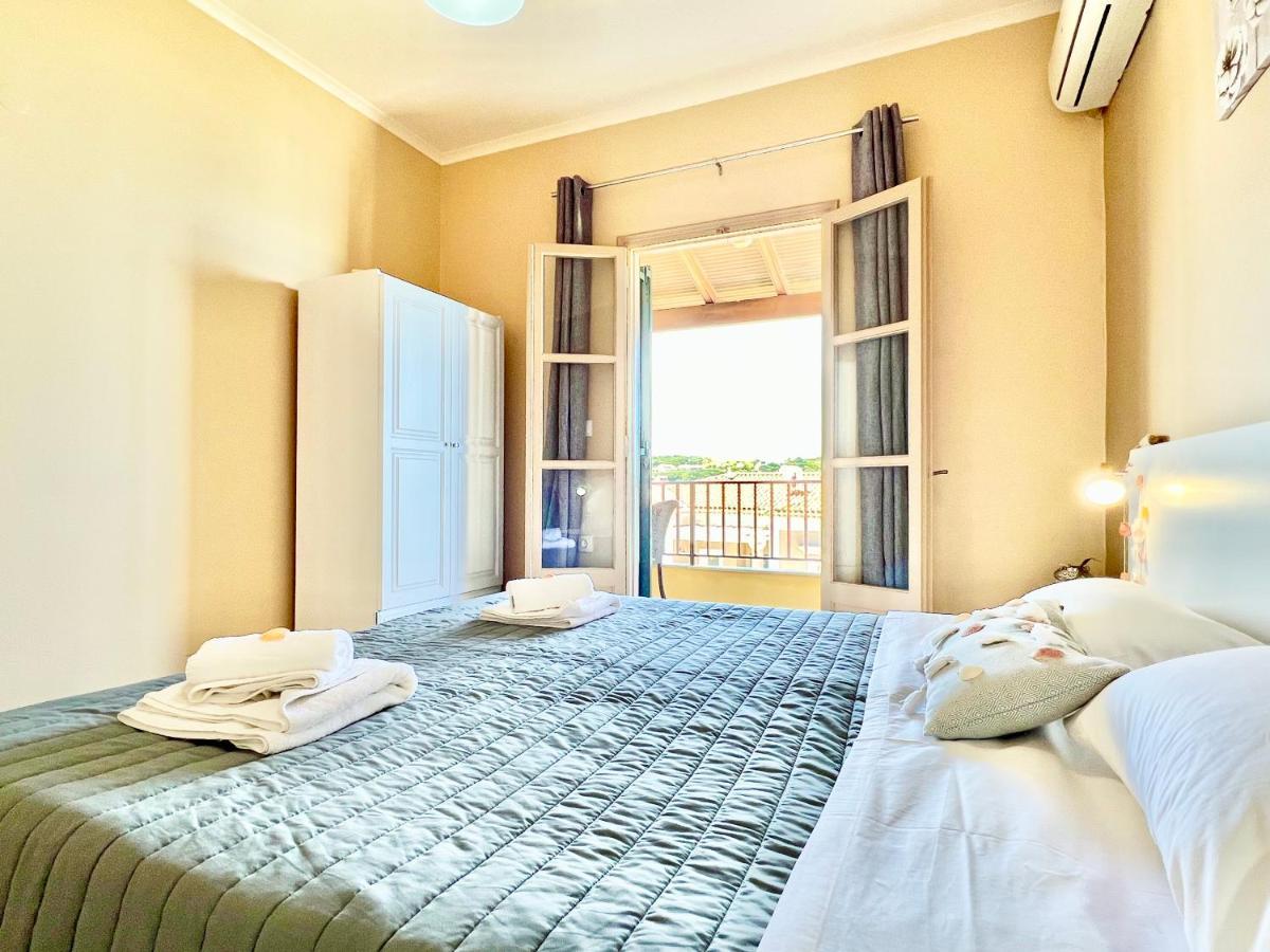 Villa Beachfront Bellevue By Dadovillas